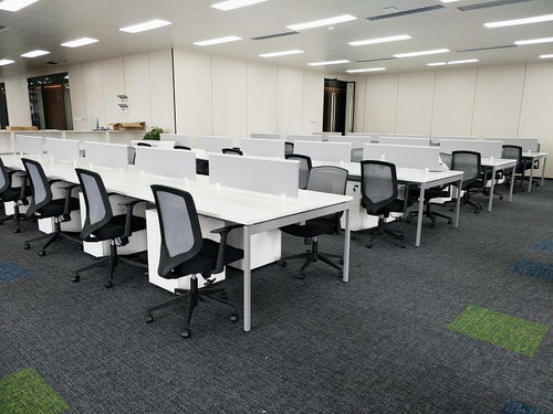 选择专业长沙办公家具厂，尽享一流服务品质与个人商务体验