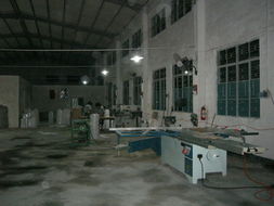 广州市荔湾区宏方有机玻璃制品厂 匠心打造亚克力精品，点亮商业展示新空间